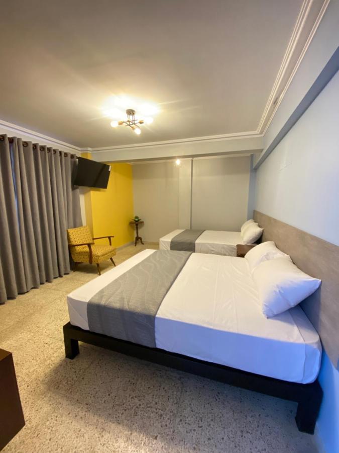 Izza Hotel Cochabamba Extérieur photo