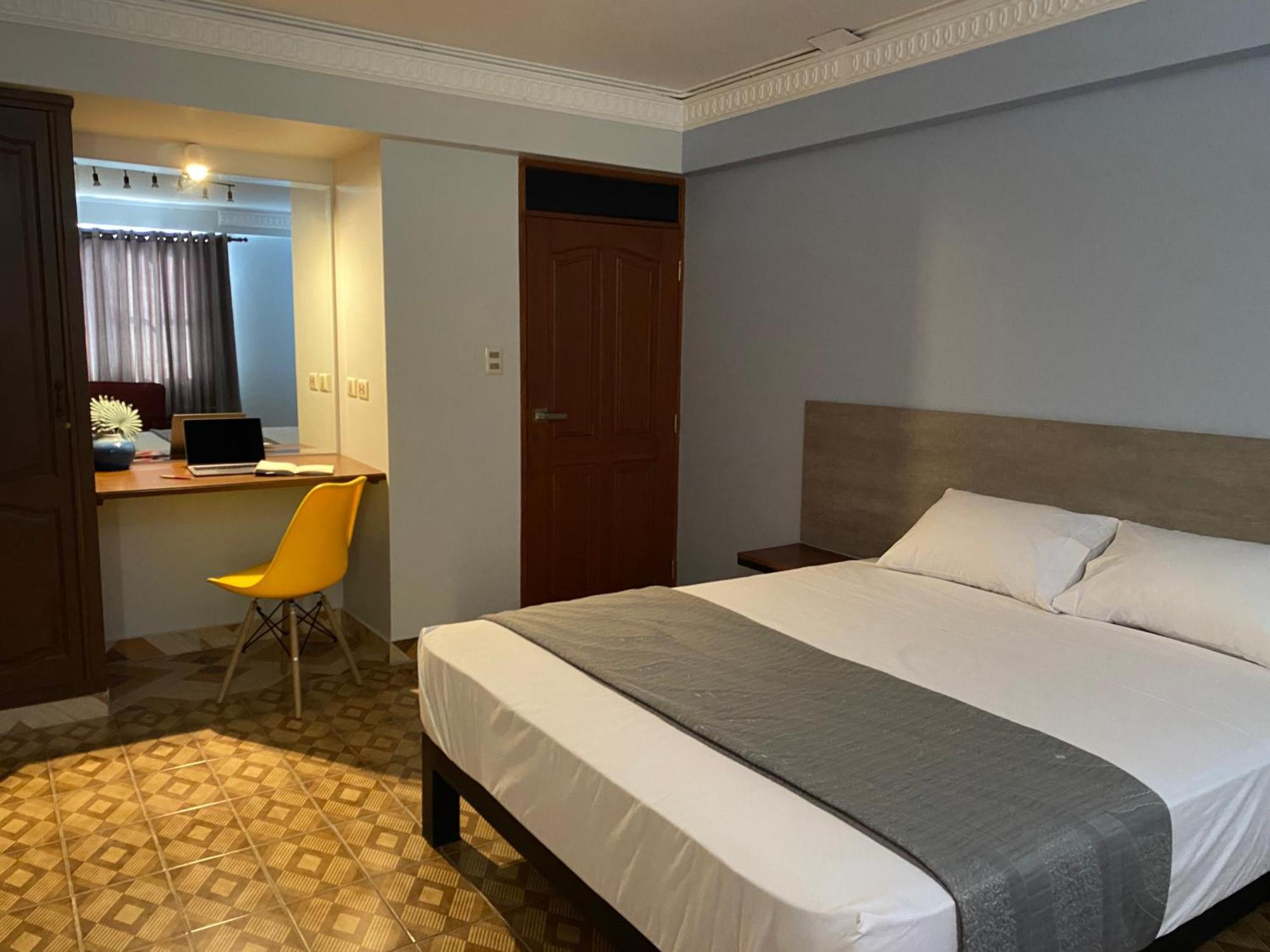 Izza Hotel Cochabamba Extérieur photo